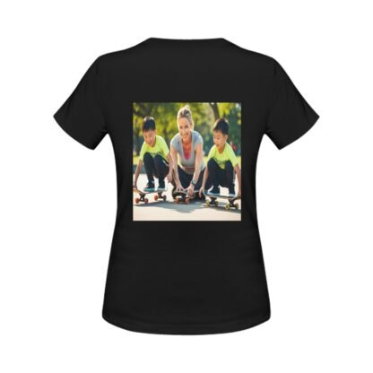 Skateboarder Mother Women's T-shirt - Image 3
