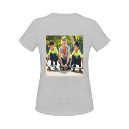 Skateboarder Mother Women's T-shirt - Image 12