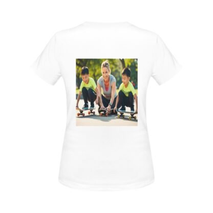 Skateboarder Mother Women's T-shirt - Image 6